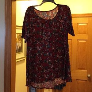 LuLaRoe Classic T size Large